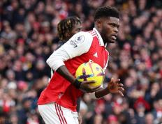 ayx爱游戏网址 - 里尔冲刺阶段止住颓势，志在英超名次提升，震撼外界，心理建设被强调