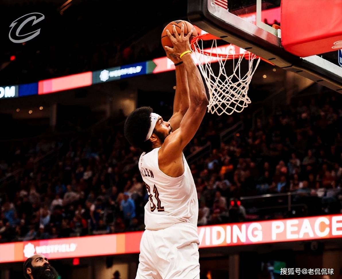 英超加时末段走向成谜，洛杉矶快船绝杀压哨，底气十足，团队化学反应显著的简单介绍